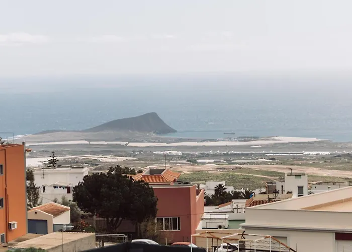 Cueva Thalia - Luxury Cave With Heated Indoor Pool And Garden Сasa de vacaciones